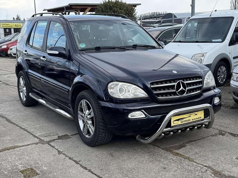 Gebraucht Mercedes ML270 163 PS (119 kW) 2003 Blau SUV