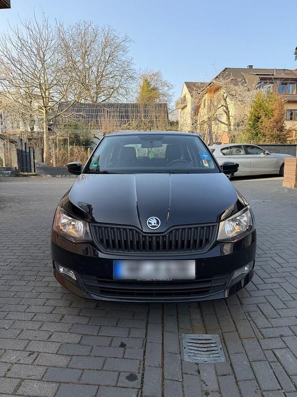 Gebraucht Skoda Fabia Active 90 PS (66 kW) 2016 Schwarz Kleinwagen