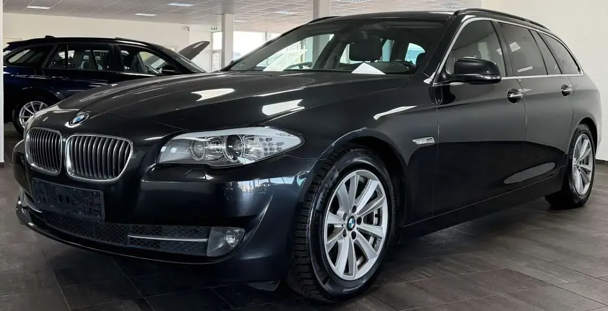 Używany BMW 520 Performance 184 KM (135 kW) 2012 Szary Kombi