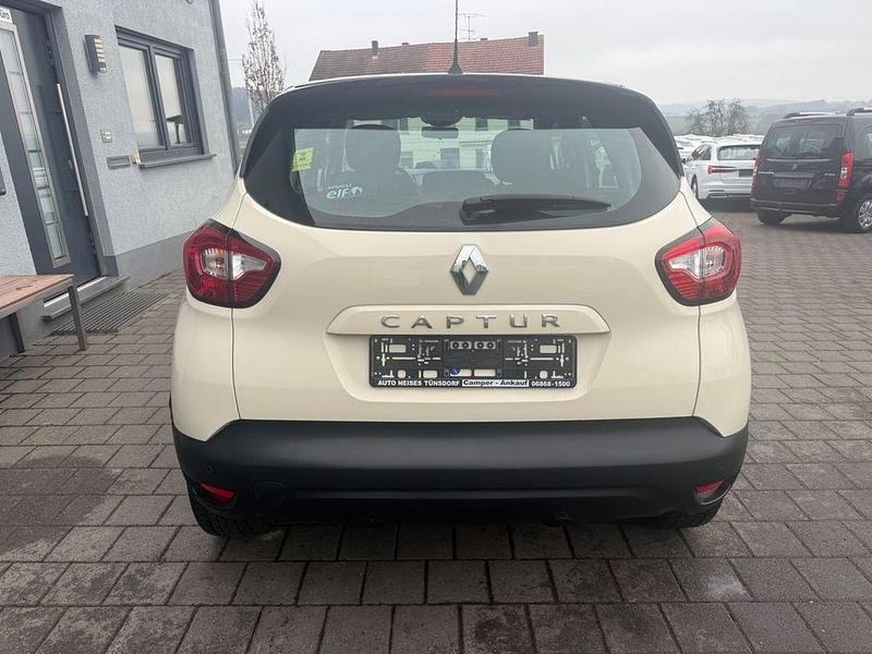 Gebraucht Renault Captur Experience 118 PS (86 kW) 2017 Schwarz SUV