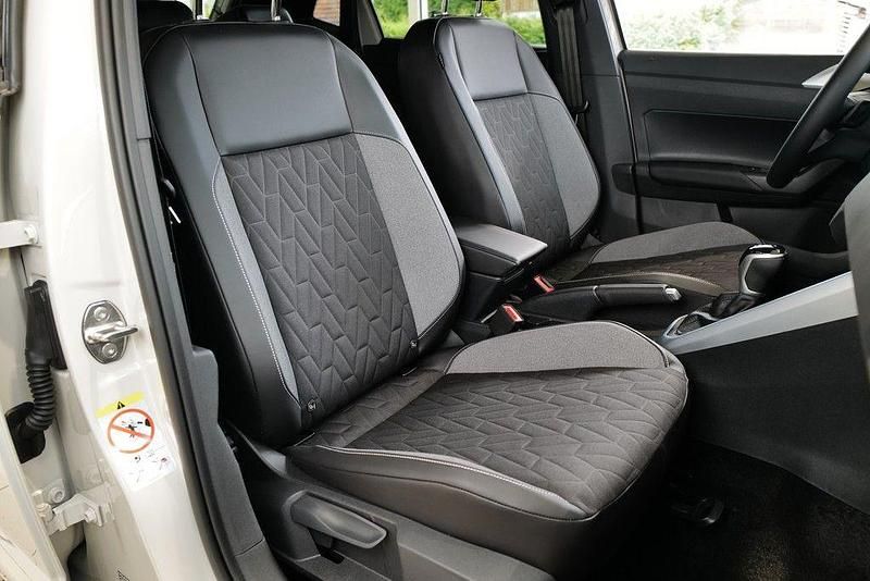 Gebraucht VW Polo Goal 95 PS (69 kW) 2025 Ascotgrau Kleinwagen