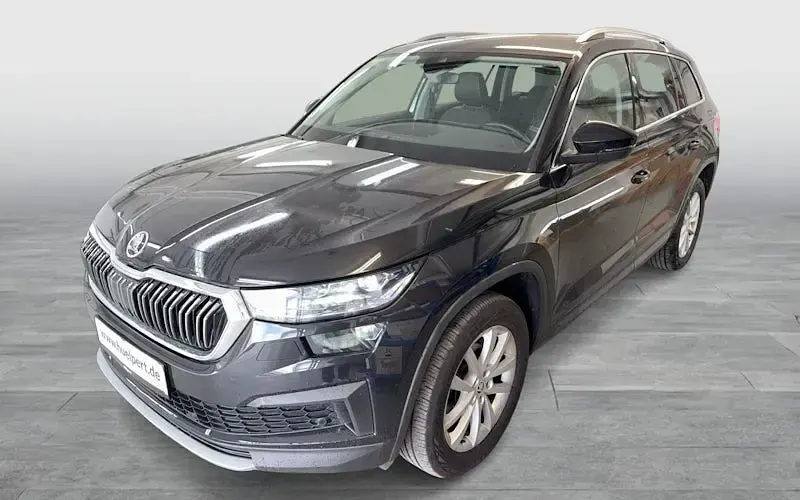 Gebraucht Skoda Kodiaq Style 150 PS (110 kW) 2024 Blackmagic perleffekt SUV