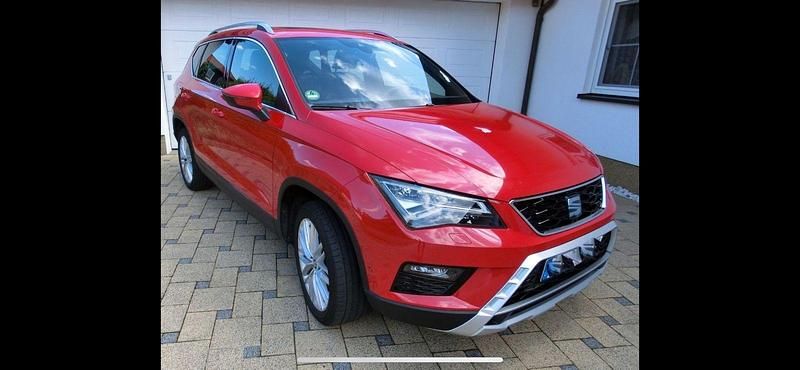 Rot Gebraucht 2018 Seat Ateca XCELLENCE SUV | 20.000 € (Fairer Preis) - Bild 1/4