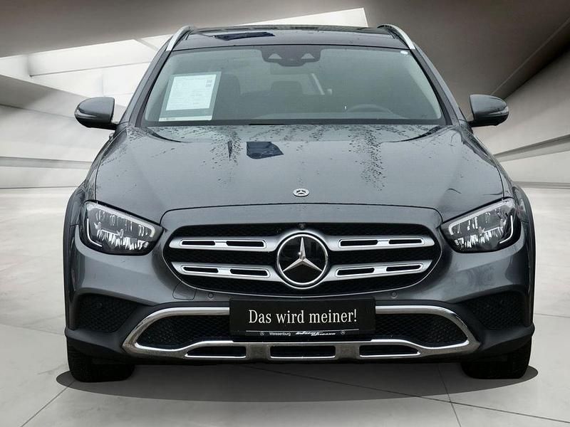 Gebraucht Mercedes E400 Avantgarde 330 PS (242 kW) 2021 Grau Limousine