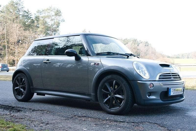 Gebraucht Mini Cooper S 163 PS (119 kW) 2003 Silber Kleinwagen