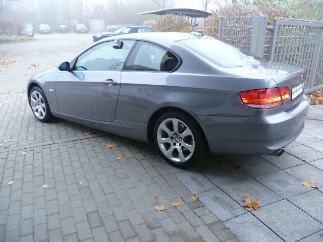 Gebraucht BMW 320 Comfort Edition 170 PS (125 kW) 2008 Grau metallic Coupé