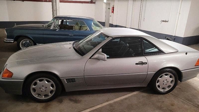 Silber Gebraucht 1992 Mercedes SL300 Cabrio | 49.900 € - Bild 1/4