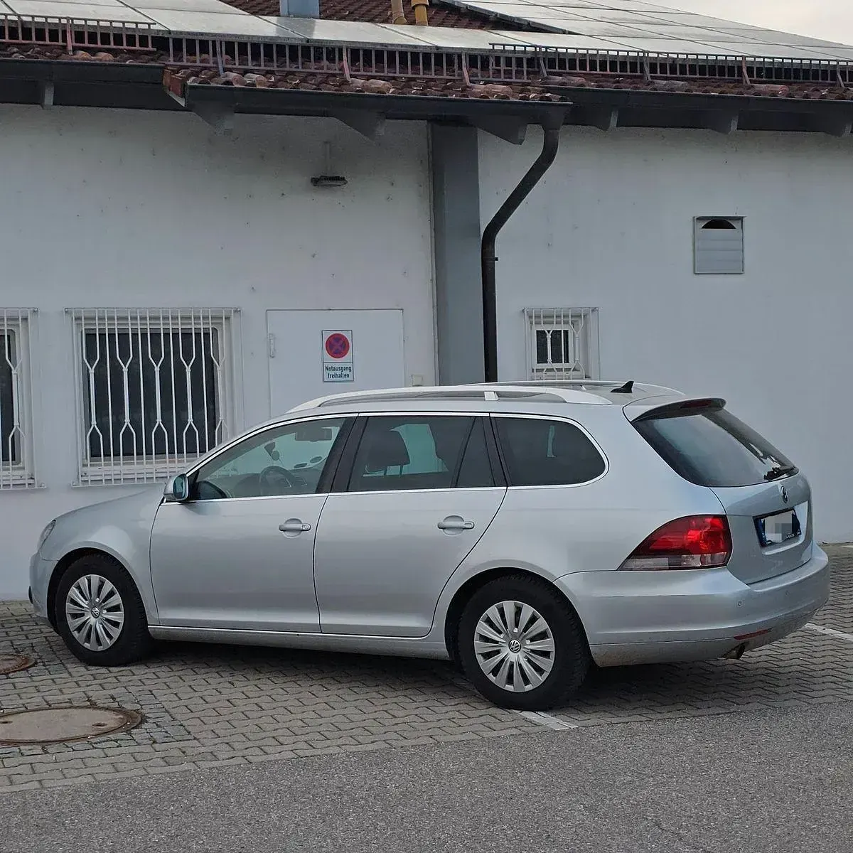 Gebraucht VW Golf VI Highline 105 PS (77 kW) 2011 Silber Kleinwagen