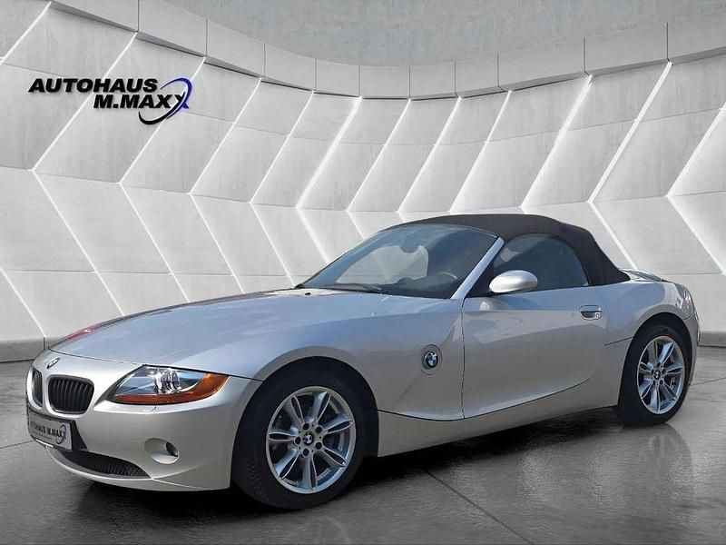 Silber Gebraucht 2003 BMW Z4 Performance Cabrio | 21.900 € (Teuer) - Bild 1/4