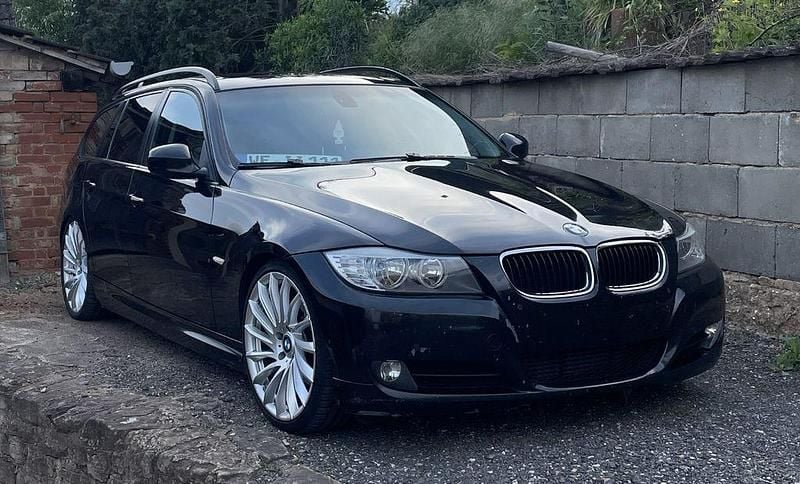 Schwarz Gebraucht 2008 BMW 320 Performance Kombi | 2.000 € (Guter Preis) - Bild 1/4