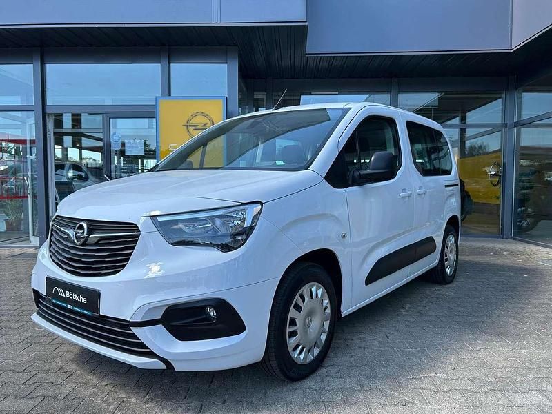 Gebraucht Opel Combo-e Life Edition 100 kW (136 PS) 2023 Casabl/arctic/eisweiss/kaolin Van / Kleinbus