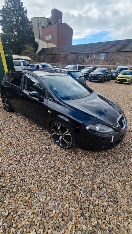Gebraucht Seat Leon Stylance 140 PS (102 kW) 2007 Schwarz Kleinwagen