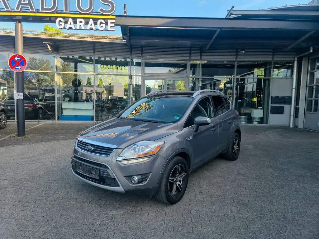 Używany Ford Kuga Titanium 163 KM (119 kW) 2012 Szary SUV