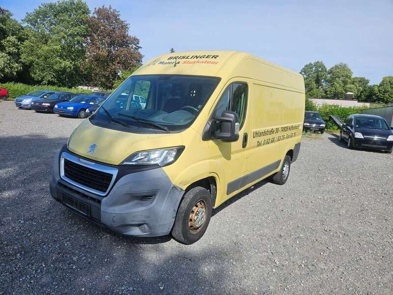 Gelb Gebraucht 2014 Peugeot Boxer Comfort plus Van | 7.500 € (Superpreis) - Bild 1/4