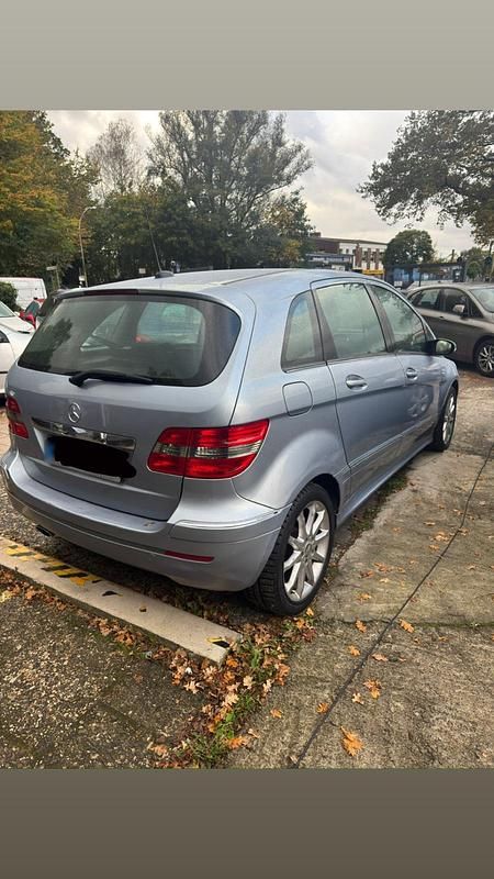 Gebraucht Mercedes B150 95 PS (69 kW) 2007 Andere farben Van / Kleinbus