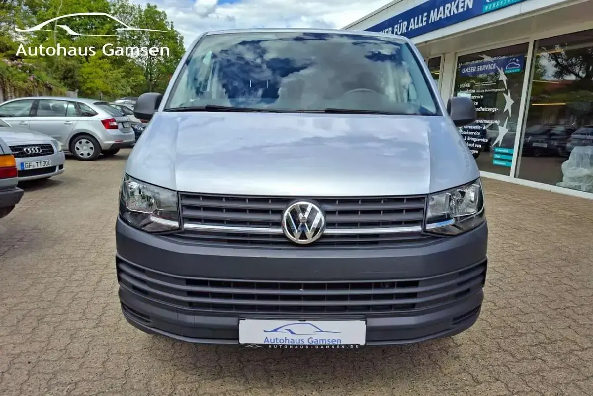 Gebraucht VW Transporter 102 PS (75 kW) 2019 Silber Van