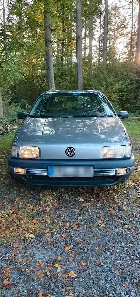Gebraucht VW Passat 115 PS (84 kW) 1991 Grau Kombi