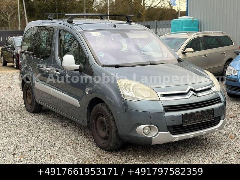 Gebraucht Citroën Berlingo 92 PS (67 kW) 2011 Blau Van / Kleinbus