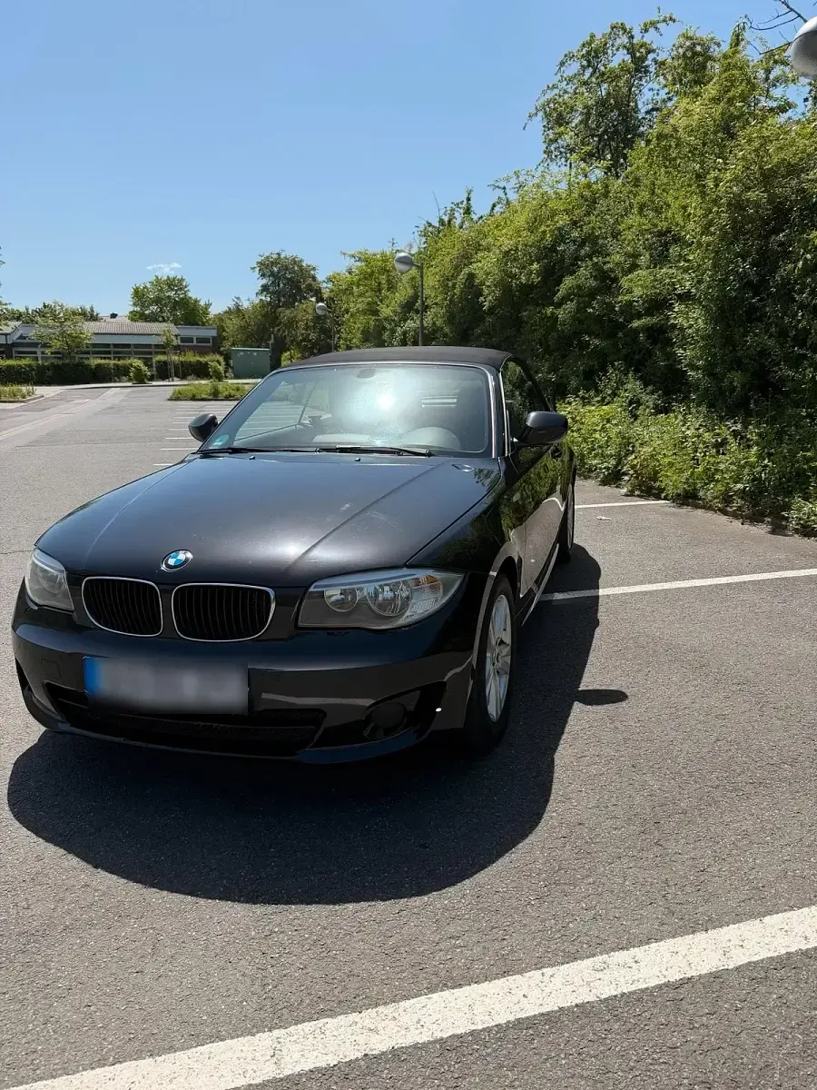 Gebraucht BMW 118 Cabriolet 143 PS (105 kW) 2013 Schwarz Cabrio