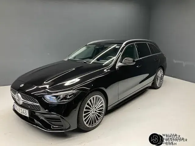 Gebraucht Mercedes C220 AMG 197 PS (144 kW) 2024 Metalliclack obsidianschwarz Kombi