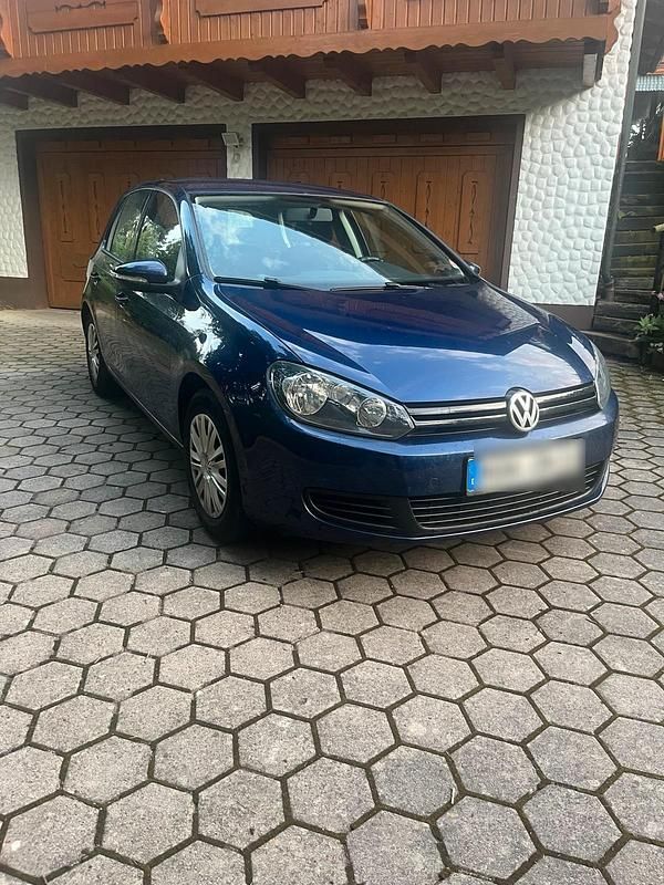 Blau Gebraucht 2009 VW Golf VI Limousine | 4.300 € (Guter Preis) - Bild 1/4