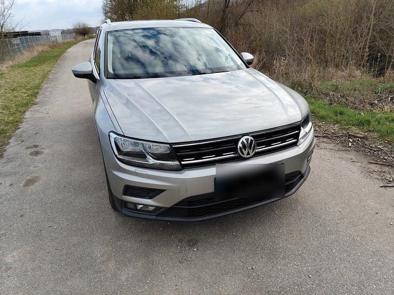 Gebraucht VW Tiguan Join 150 PS (110 kW) 2019 Silber SUV