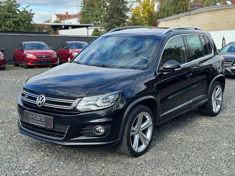 Schwarz Gebraucht 2016 VW Tiguan Sportline SUV | 16.900 € (Fairer Preis) - Bild 1/4