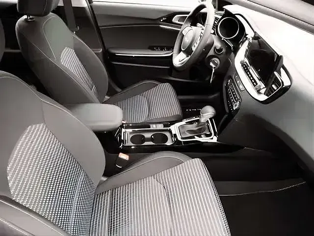 Gebraucht Kia Ceed Sportswagon Vision 140 PS (102 kW) 2025 Schwarz Kombi