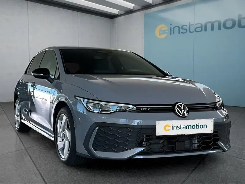 Gebraucht VW Golf VIII 272 PS (200 kW) 2025 Kleinwagen