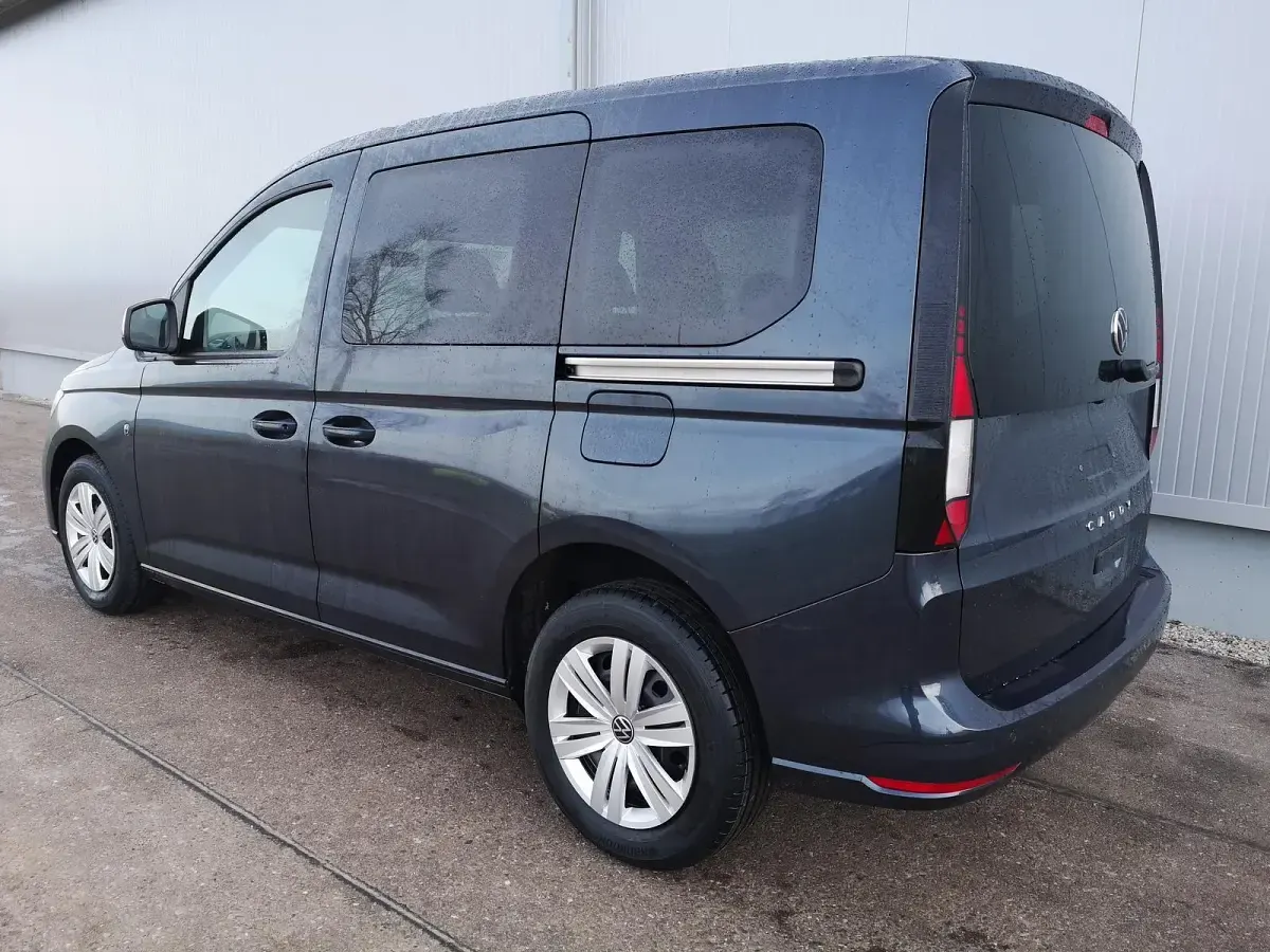 Neu VW Caddy Basis 116 PS (85 kW) 2026 Starlightblau metallic Van / Kleinbus