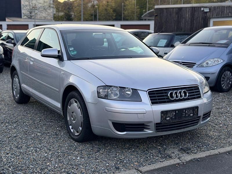 Brugt Audi A3 Ambiente 102 HK (75 kW) 2004 Sølv Hatchback