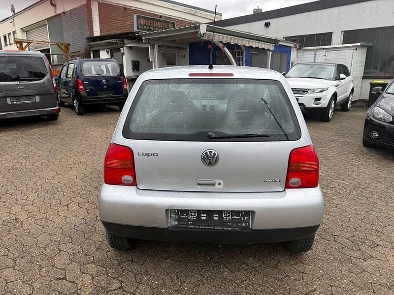 Gebraucht VW Lupo 50 PS (36 kW) 2003 Silber Kleinwagen