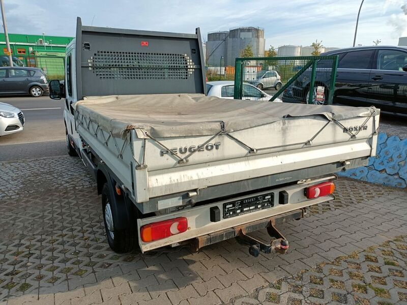Gebraucht Peugeot Boxer 131 PS (96 kW) 2016 Weiß Van