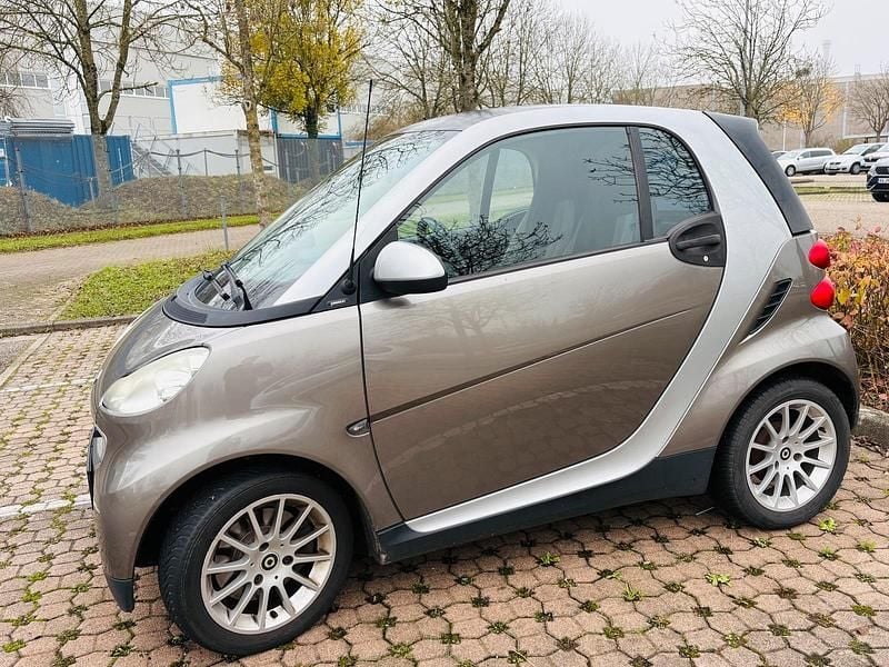 Gebraucht Smart ForTwo Coupé 84 PS (61 kW) 2010 Beige Coupé