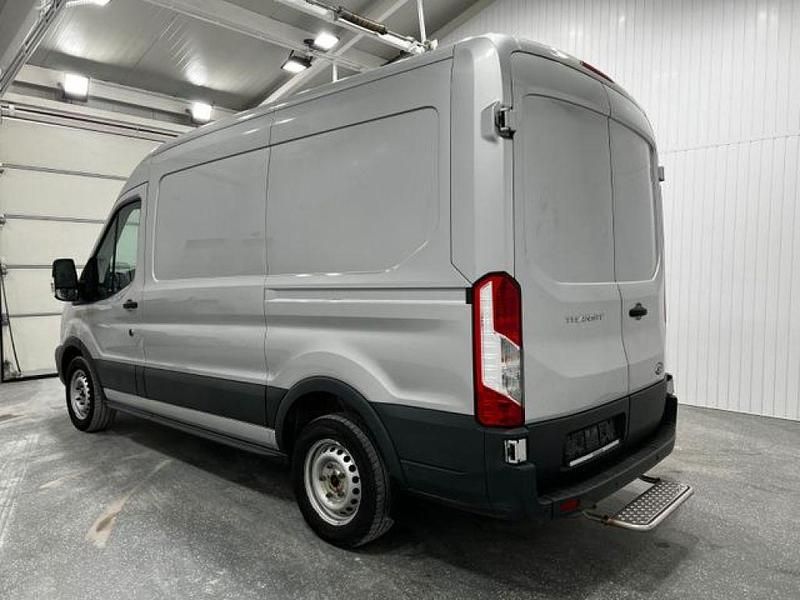Second-hand Ford Transit 105 CP (77 kW) 2019 Argintiu Van