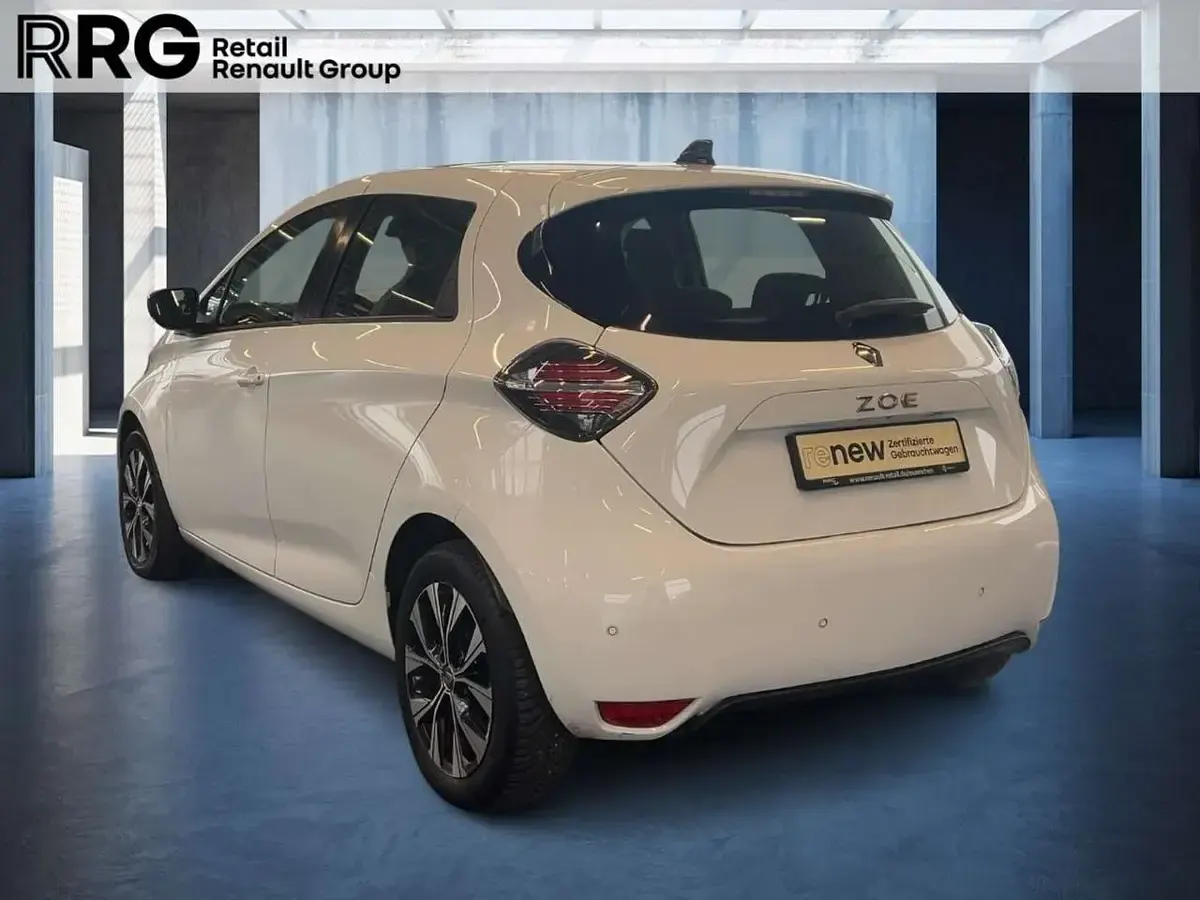 Gebraucht Renault Zoe Evolution 50 kW (69 PS) 2022 Weiß Kleinwagen