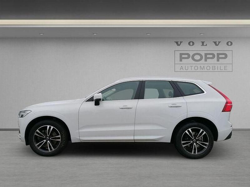 Gebraucht Volvo XC60 Momentum 197 PS (144 kW) 2020 Ice white, solid / solid SUV