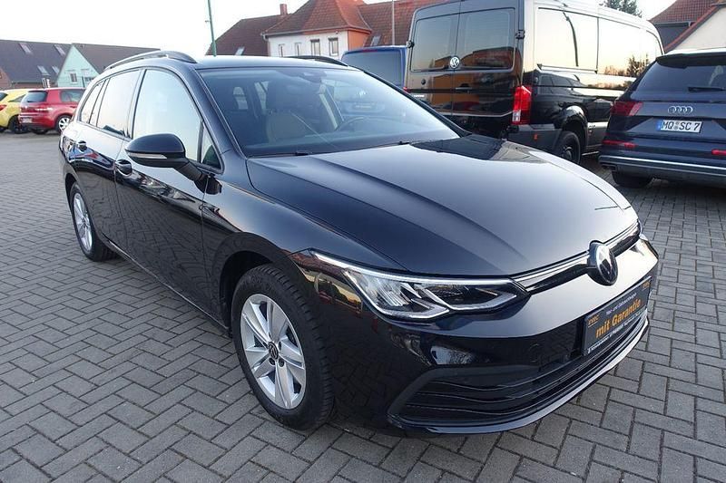 Gebraucht VW Golf VIII 150 PS (110 kW) 2021 Schwarz Limousine