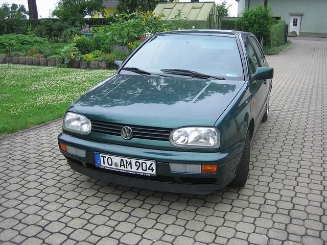 Gebraucht VW Golf III 90 PS (66 kW) 1995 Grün Limousine