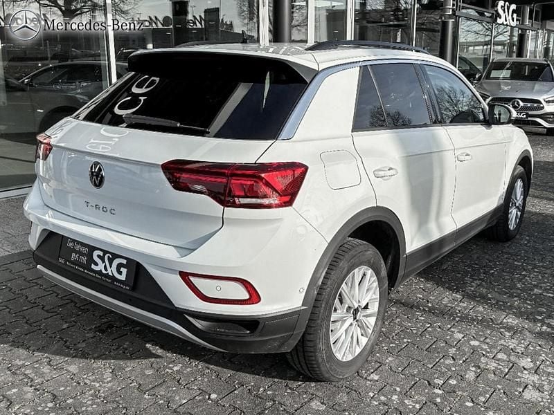 Gebraucht VW T-Roc Life 150 PS (110 kW) 2024 Pure white SUV