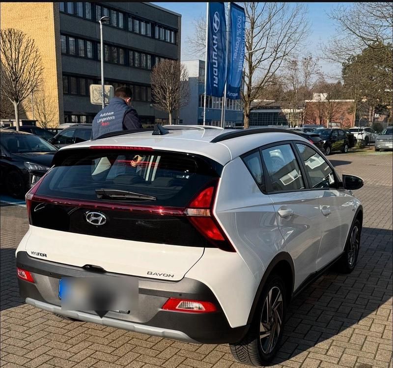 Gebraucht Hyundai Bayon 101 PS (74 kW) 2025 Weiß SUV