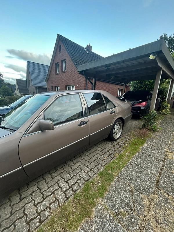 Gebraucht Mercedes S320 231 PS (169 kW) 1992 Gold Limousine