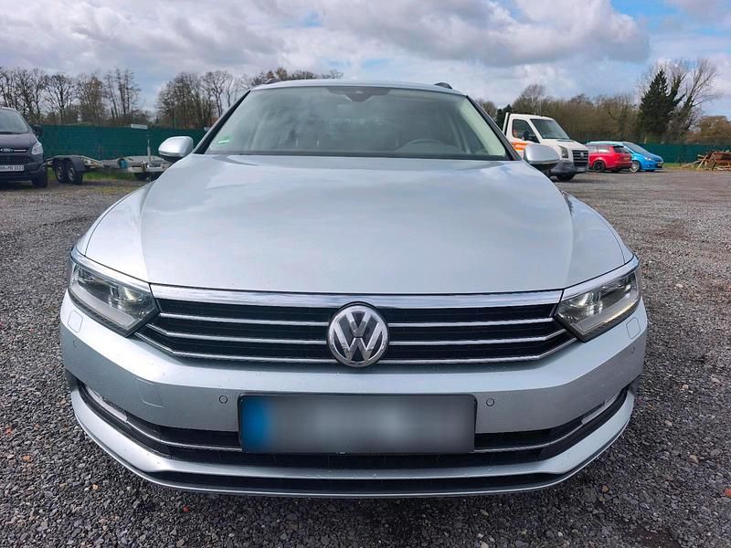 Gebraucht VW Passat 190 PS (139 kW) 2016 Silber Kombi