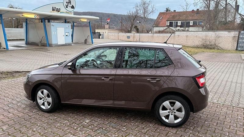 Gebraucht Skoda Fabia Style 90 PS (66 kW) 2017 Braun Kleinwagen