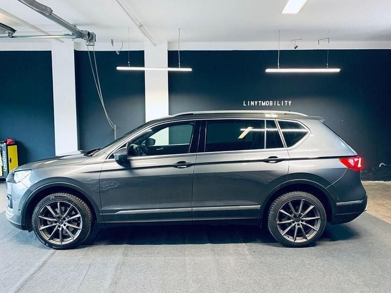 Grau Gebraucht 2020 Seat Tarraco 4Drive SUV | 18.999 € (Superpreis) - Bild 1/4
