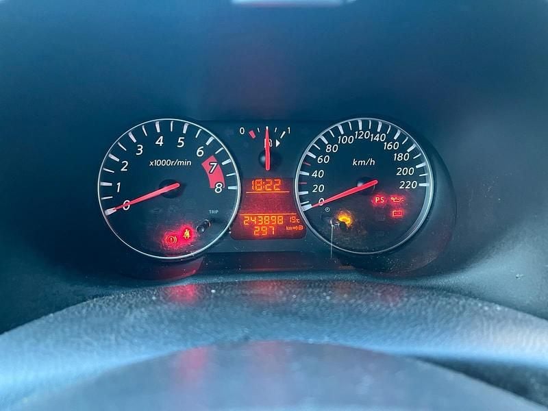 Second-hand Nissan Note 88 CP (64 kW) 2009 Alb Hatchback