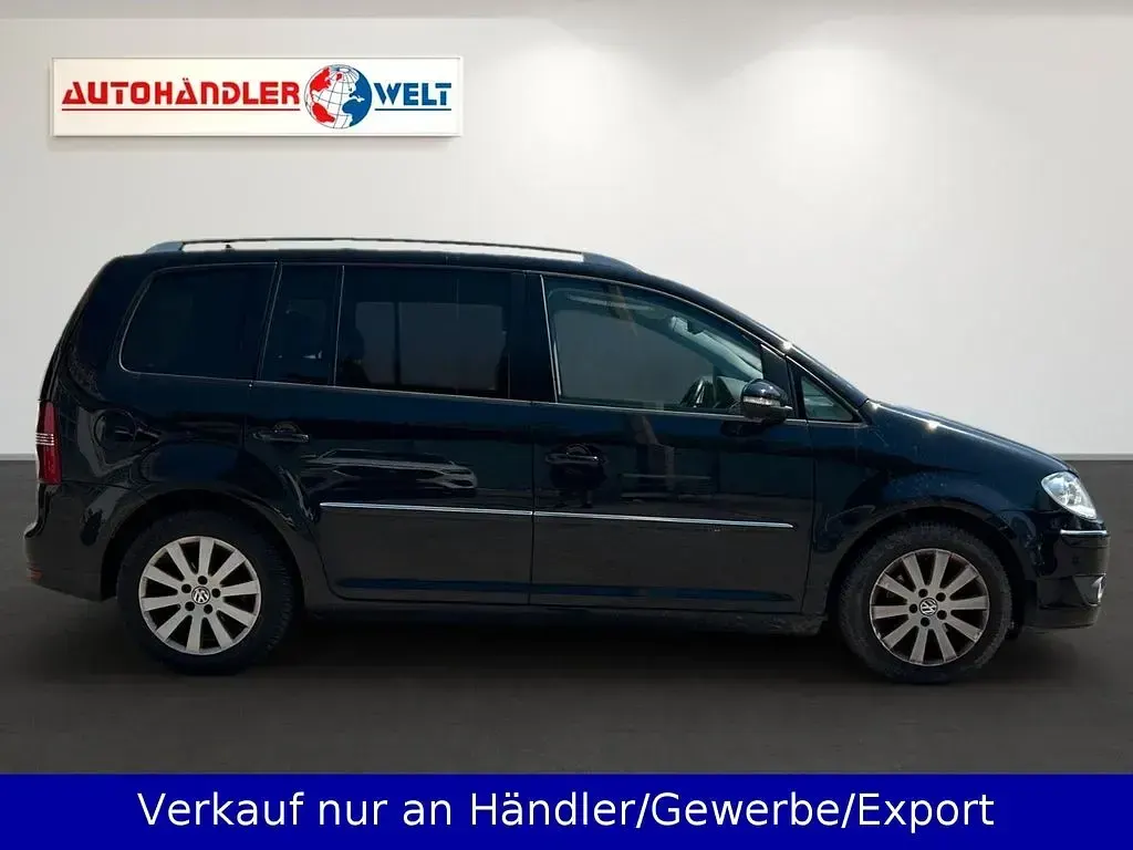 Gebraucht VW Touran Highline 140 PS (102 kW) 2009 Deep black perleffekt Van / Kleinbus