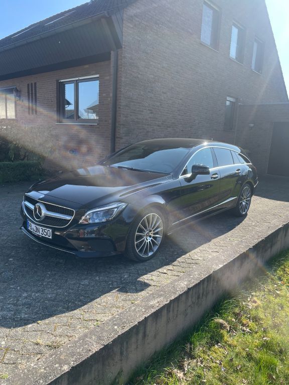 Schwarz Gebraucht 2015 Mercedes CLS350 Shooting Brake Kombi | 19.900 € (Fairer Preis) - Bild 1/4
