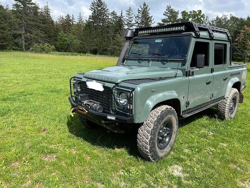 Gebraucht Land Rover Defender 122 PS (89 kW) 2012 Grün SUV