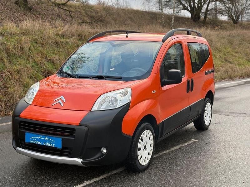Gebraucht Citroën Nemo 68 PS (50 kW) 2010 Orange Van / Kleinbus